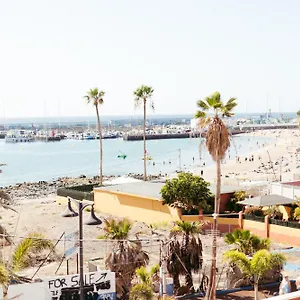 Ocean Nomads Coworking Hostel Arona (Tenerife)